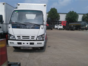 面包式海鮮冷藏車與大型鮮奶冷藏車價(jià)格解析及專用車選購指南